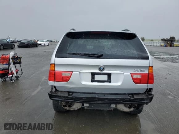 ✅ 2001 BMW X5 4.4i • VIN: WBAFB33571LH19064 • Lot: 49243495. Listed on Copart with 295,923 mi. Free auction sales archive from the USA and detailed vehicle history report at DreamBid. Image 6.