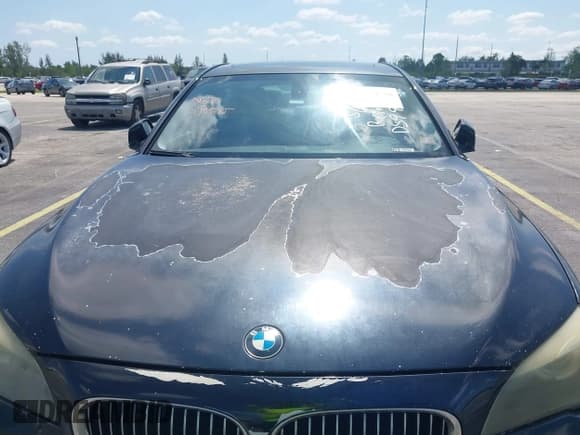 ✅ 2012 BMW 7 Series 740i • VIN: WBAKA4C50CDS99293 • Lot: 42208510. Listed on IAAI with 127,631 mi. Free auction sales archive from the USA and detailed vehicle history report at DreamBid. Image 10.