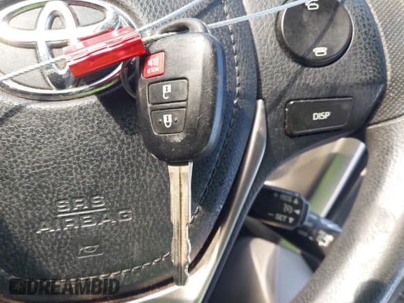 ✅ 2013 Toyota RAV4 LE • VIN: JTMZFREV1D5001696 • Lot: 43525388. Wystawiony na IAAI z przebiegiem 149 291 mil. Bezpłatny archiwum sprzedaży aukcyjnych z USA i szczegółowy raport historii pojazdu na DreamBid. Zdjęcie 11.