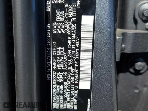 ✅ 2018 Volvo XC60 Momentum • VIN: YV4A22RK6J1032202 • Лот: 70463735. Опубликован ранее на Copart с пробегом 115 147 миль. Бесплатный доступ к архиву аукционных продаж из США и подробный отчёт об истории автомобиля на DreamBid. Изображение 13.