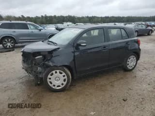 ✅ 2013 Scion xD • VIN: JTKKUPB40D1033689 • Lot: 90026135. Listed on Copart with 105,627 mi. Free auction sales archive from the USA and detailed vehicle history report at DreamBid. Image 1.