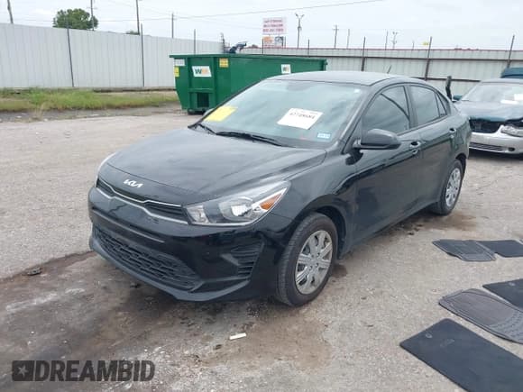✅ 2023 Kia Rio S • VIN: 3KPA24AD9PE620905 • Lot: 42748684. Wystawiony na IAAI z przebiegiem 21 472 mil. Bezpłatny archiwum sprzedaży aukcyjnych z USA i szczegółowy raport historii pojazdu na DreamBid. Zdjęcie 2.