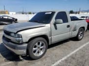 ✅ 2001 Chevrolet Silverado 1500 • VIN: 1GCEC14V61Z195186 • Лот: 48526975. Опубликован ранее на Copart с пробегом 245 900 миль. Бесплатный доступ к архиву аукционных продаж из США и подробный отчёт об истории автомобиля на DreamBid. Изображение 1.
