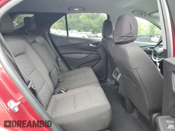 ✅ 2018 Chevrolet Equinox LT • VIN: 2GNAXSEV5J6165980 • Lot: 69562305. Wystawiony na Copart z przebiegiem 85 297 mil. Bezpłatny archiwum sprzedaży aukcyjnych z USA i szczegółowy raport historii pojazdu na DreamBid. Zdjęcie 11.