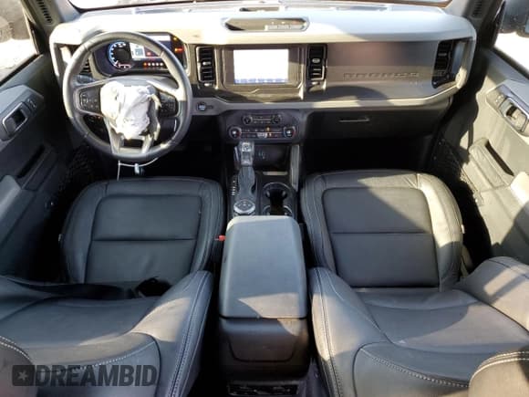 ✅ 2021 Ford Bronco • VIN: 1FMDE5BH8MLB06439 • Lot: 82162945. Listed on Copart with 39,199 mi. Free auction sales archive from the USA and detailed vehicle history report at DreamBid. Image 8.