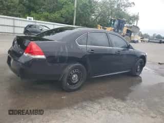 2013 Chevrolet Impala Police with VIN 2G1WD5E38D1140492, listed as a Copart auction lot 60832155 with 121,114 mi miles and Salvage title. Bid and sale history available at DreamBid. Image 3.