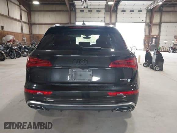 ✅ 2024 Audi Q5 S line Premium • VIN: WA1GAAFY0R2036829 • Лот: 43394881. Опубликован ранее на IAAI с пробегом 35 249 миль. Бесплатный доступ к архиву аукционных продаж из США и подробный отчёт об истории автомобиля на DreamBid. Изображение 16.
