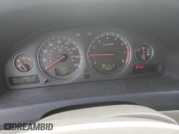 ✅ 2007 Volvo V70 2.5L Turbo • VIN: YV1SW592672633670 • Lot: 90690065. Listed on Copart with 109,858 mi. Free auction sales archive from the USA and detailed vehicle history report at DreamBid. Image 9.