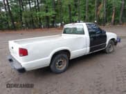 ✅ 2001 Chevrolet S-10 • VIN: 1GCCS14WX18244690 • Лот: 43231240. Опубликован ранее на IAAI с пробегом 70 961 миль. Бесплатный доступ к архиву аукционных продаж из США и подробный отчёт об истории автомобиля на DreamBid. Изображение 4.