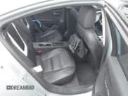 ✅ 2012 Chevrolet Volt • VIN: 1G1RD6E47CU104677 • Lot: 43249130. Wystawiony na IAAI z przebiegiem Nie podano. Bezpłatny archiwum sprzedaży aukcyjnych z USA i szczegółowy raport historii pojazdu na DreamBid. Zdjęcie 8.