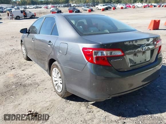 2012 Toyota Camry LE with VIN 4T1BF1FK8CU095955, listed as a IAAI auction lot 43505403 with 166,758 mi miles and . Bid and sale history available at DreamBid. Image 3.