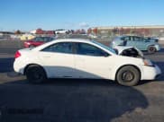 ✅ 2008 Pontiac G6 1SV Value Leader • VIN: 1G2ZF57B884175938 • Lot: 43666265. Listed on IAAI with 147,860 mi. Free auction sales archive from the USA and detailed vehicle history report at DreamBid. Image 14.