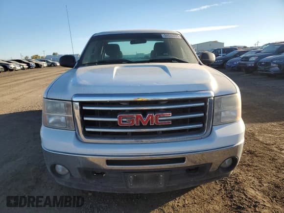 ✅ 2013 GMC Sierra 1500 Work Truck • VIN: 1GTR1TE01DZ404246 • Лот: 84040305. Опубликован ранее на Copart с пробегом 213 430 миль. Бесплатный доступ к архиву аукционных продаж из США и подробный отчёт об истории автомобиля на DreamBid. Изображение 5.