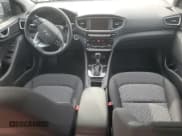 ✅ 2019 Hyundai Ioniq Blue • VIN: KMHC65LC3KU123698 • Lot: 79675444. Listed on Copart with 67,517 mi. Free auction sales archive from the USA and detailed vehicle history report at DreamBid. Image 8.