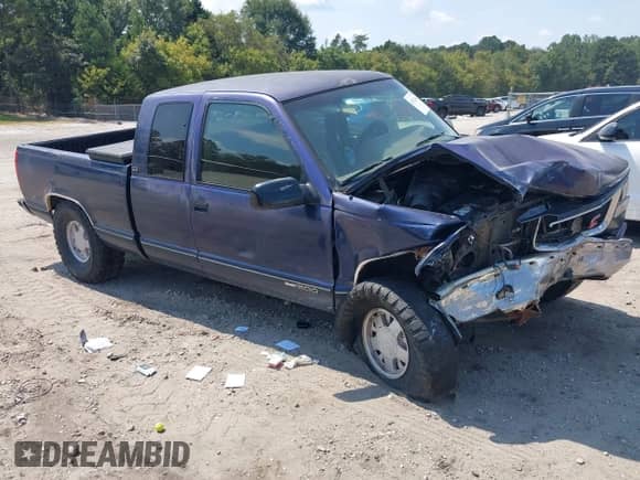 ✅ 1995 GMC Sierra 1500 • VIN: 2GTEC19K1S1534915 • Lot: 43112864. Wystawiony na IAAI z przebiegiem 205 048 mil mil. Skorzystaj z bezpłatnego archiwum sprzedaży aukcyjnych z USA i zobacz szczegółowy raport historii pojazdu na DreamBid. Zdjęcie 1.