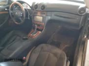 ✅ 2006 Mercedes-Benz CLK 500 • VIN: WDBTK75G16T068240 • Лот: 91685845. Опубликован ранее на Copart с пробегом 173 399 миль. Бесплатный доступ к архиву аукционных продаж из США и подробный отчёт об истории автомобиля на DreamBid. Изображение 8.