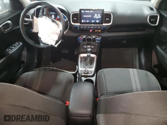 ✅ 2023 Hyundai Venue SEL • VIN: KMHRC8A3XPU212568 • Lot: 82490224. Listed on Copart with 42,471 mi. Free auction sales archive from the USA and detailed vehicle history report at DreamBid. Image 8.