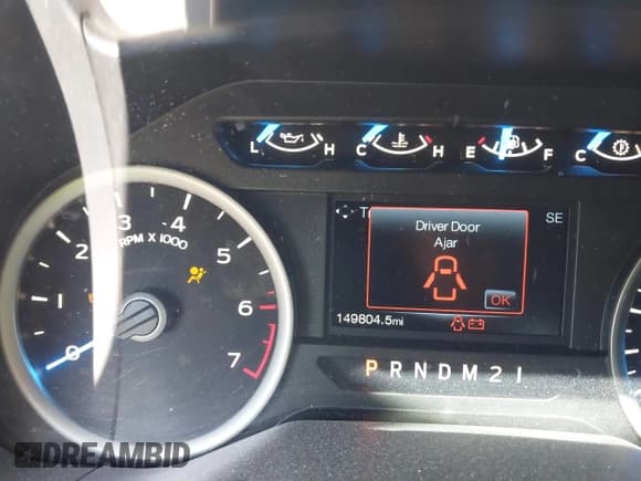 ✅ 2016 Ford F-150 XLT • VIN: 1FTEW1EF7GFA43314 • Lot: 43151850. Wystawiony na IAAI z przebiegiem 149 804 mil. Bezpłatny archiwum sprzedaży aukcyjnych z USA i szczegółowy raport historii pojazdu na DreamBid. Zdjęcie 15.