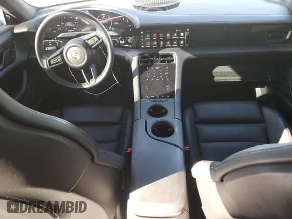 ✅ 2020 Porsche Taycan Turbo • VIN: WP0AC2Y10LSA71456 • Лот: 92641335. Опубликован ранее на Copart с пробегом 152 625 миль. Бесплатный доступ к архиву аукционных продаж из США и подробный отчёт об истории автомобиля на DreamBid. Изображение 8.