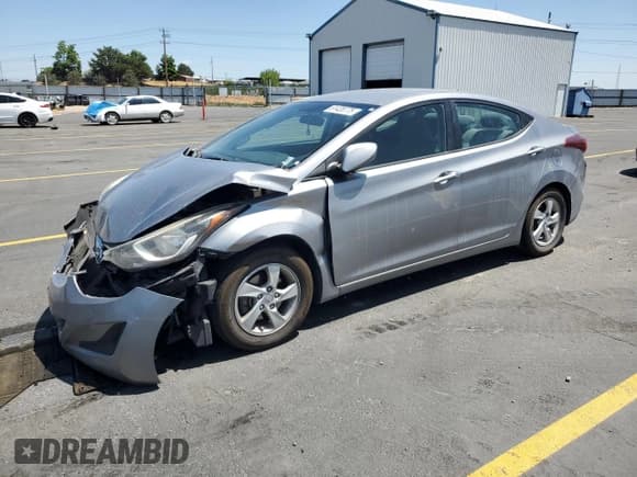 ✅ 2015 Hyundai Elantra SE • VIN: KMHDH4AE9FU257988 • Lot: 61428775. Listed on Copart with 151,980 mi. Free auction sales archive from the USA and detailed vehicle history report at DreamBid. Image 1.
