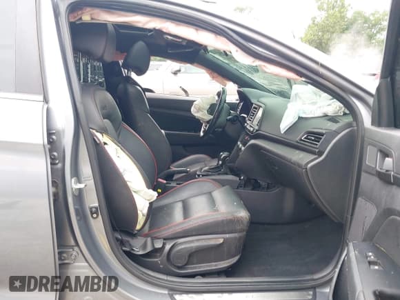 ✅ 2019 Hyundai Elantra Sport • VIN: KMHD04LB4KU820160 • Lot: 43299567. Listed on IAAI with 80,482 mi. Free auction sales archive from the USA and detailed vehicle history report at DreamBid. Image 5.