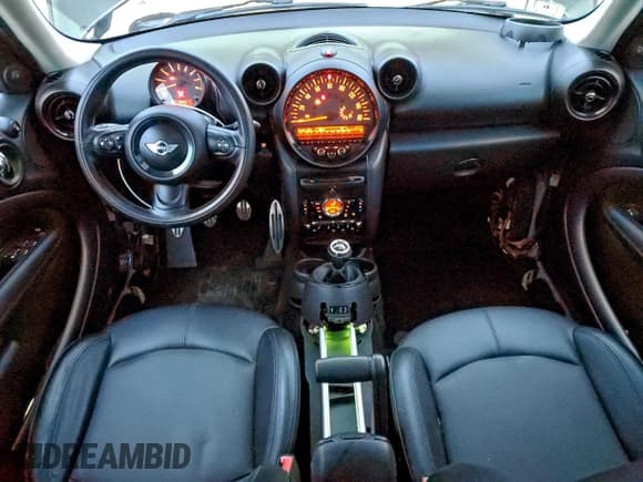 ✅ 2015 MINI Countryman S • VIN: WMWZC5C59FWT37630 • Lot: 95738555. Listed on Copart with 124,397 mi. Free auction sales archive from the USA and detailed vehicle history report at DreamBid. Image 8.