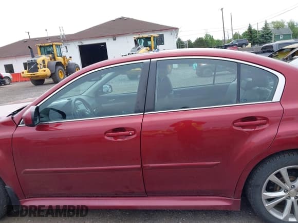 ✅ 2013 Subaru Legacy Limited • VIN: 4S3BMDP69D2037332 • Lot: 42438657. Listed on IAAI with 122,732 mi. Free auction sales archive from the USA and detailed vehicle history report at DreamBid. Image 14.