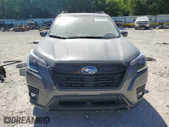 ✅ 2024 Subaru Forester Premium • VIN: JF2SKACC0RH410604 • Lot: 57348035. Listed on Copart with 41,320 mi. Free auction sales archive from the USA and detailed vehicle history report at DreamBid. Image 5.