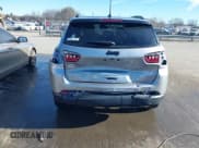 ✅ 2022 Jeep Compass Latitude • VIN: 3C4NJCBB9NT187946 • Lot: 41675926. Listed on IAAI with 25,506 mi. Free auction sales archive from the USA and detailed vehicle history report at DreamBid. Image 6.