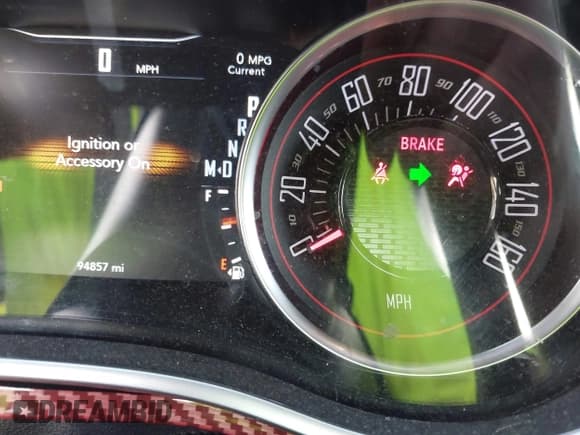 ✅ 2017 Dodge Challenger R/T • VIN: 2C3CDZBT8HH666130 • Лот: 42173702. Опубликован ранее на IAAI с пробегом 94 857 миль. Бесплатный доступ к архиву аукционных продаж из США и подробный отчёт об истории автомобиля на DreamBid. Изображение 7.