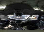 ✅ 2019 Volvo XC60 Momentum • VIN: LYVA22RK4KB229432 • Lot: 42419336. Wystawiony na IAAI z przebiegiem 67 179 mil. Bezpłatny archiwum sprzedaży aukcyjnych z USA i szczegółowy raport historii pojazdu na DreamBid. Zdjęcie 19.