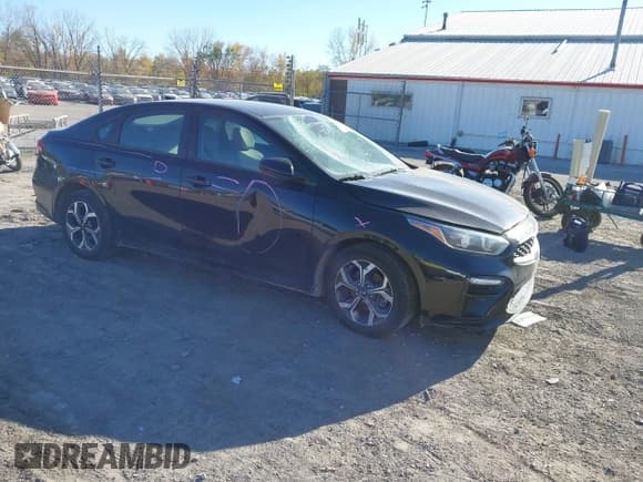 ✅ 2019 Kia Forte LXS • VIN: 3KPF24AD3KE109754 • Лот: 43592339. Опубликован ранее на IAAI с пробегом 76 697 миль. Бесплатный доступ к архиву аукционных продаж из США и подробный отчёт об истории автомобиля на DreamBid. Изображение 1.