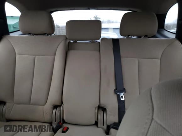 ✅ 2011 Hyundai Santa Fe GLS • VIN: 5XYZGDAG2BG079111 • Lot: 84824394. Listed on Copart with 158,377 mi. Free auction sales archive from the USA and detailed vehicle history report at DreamBid. Image 10.