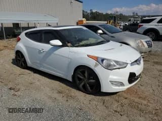 ✅ 2013 Hyundai Veloster w/Gray Int • VIN: KMHTC6AD9DU138039 • Lot: 75093064. Wystawiony na Copart z przebiegiem Nie podano. Bezpłatny archiwum sprzedaży aukcyjnych z USA i szczegółowy raport historii pojazdu na DreamBid. Zdjęcie 4.