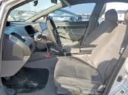 ✅ 2007 Honda Civic LX • VIN: 1HGFA15577L123516 • Лот: 70823155. Опубликован ранее на Copart с пробегом 201 887 миль. Бесплатный доступ к архиву аукционных продаж из США и подробный отчёт об истории автомобиля на DreamBid. Изображение 7.