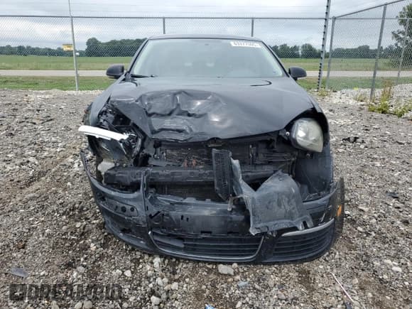 ✅ 2010 Volkswagen Jetta SE • VIN: 3VWRX7AJXAM024370 • Lot: 63377595. Listed on Copart with 232,743 mi. Free auction sales archive from the USA and detailed vehicle history report at DreamBid. Image 5.