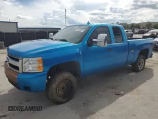2007 Chevrolet Silverado 1500 1LT с VIN 2GCEC19C671568865, выставлен на аукционе Copart как лот 82096835 с пробегом 193 882 миль миль и Списание • Salvage title. История ставок и продаж доступна на DreamBid. Изображение 1.