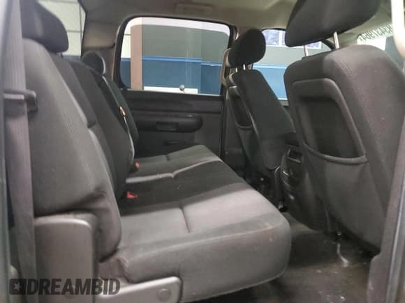 ✅ 2011 GMC Sierra 1500 SLE • VIN: 3GTP2VE36BG180608 • Лот: 83437964. Опубликован ранее на Copart с пробегом 189 266 миль. Бесплатный доступ к архиву аукционных продаж из США и подробный отчёт об истории автомобиля на DreamBid. Изображение 10.