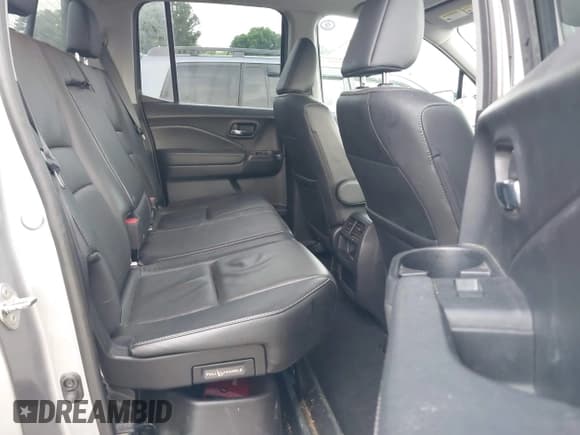 ✅ 2019 Honda Ridgeline RTL-E • VIN: 5FPYK3F72KB026100 • Lot: 42205910. Wystawiony na IAAI z przebiegiem 78 359 mil. Bezpłatny archiwum sprzedaży aukcyjnych z USA i szczegółowy raport historii pojazdu na DreamBid. Zdjęcie 8.