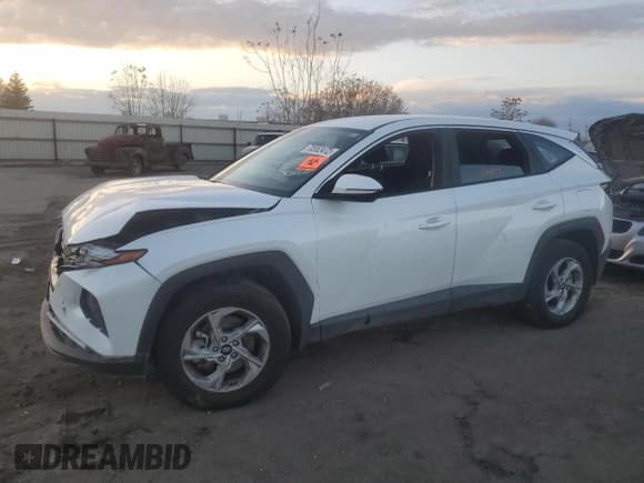 ✅ 2022 Hyundai Tucson SE • VIN: 5NMJACAE1NH088271 • Lot: 70552472. Wystawiony na Copart z przebiegiem 27 856 mil. Bezpłatny archiwum sprzedaży aukcyjnych z USA i szczegółowy raport historii pojazdu na DreamBid. Zdjęcie 1.