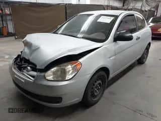 2008 Hyundai Accent GS z VIN KMHCM36C38U074162, wystawiony jako IAAI lot #43197904 z przebiegiem Nie podano mil oraz . Historia ofert i sprzedaży dostępna na DreamBid. Obrazek 2.