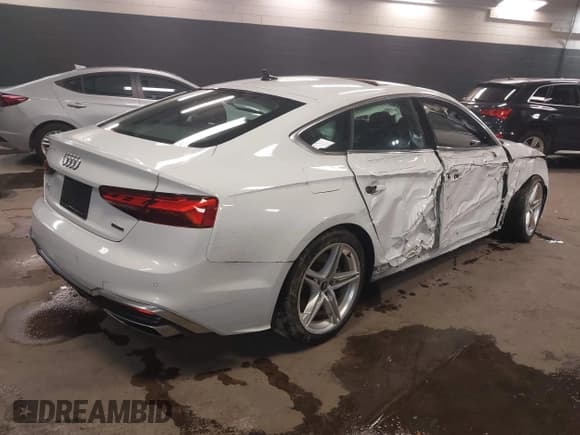 ✅ 2021 Audi A5 Sportback S line Premium Plus • VIN: WAUFACF50MA045156 • Lot: 41340870. Listed on IAAI with 22,329 mi. Free auction sales archive from the USA and detailed vehicle history report at DreamBid. Image 4.