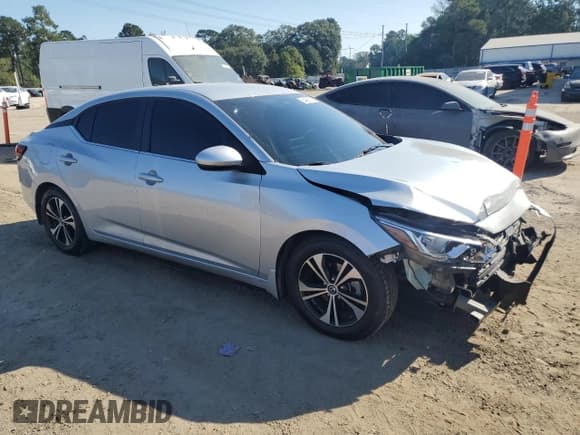 ✅ 2021 Nissan Sentra SV • VIN: 3N1AB8CV5MY260915 • Lot: 84061915. Listed on Copart with 81,281 mi. Free auction sales archive from the USA and detailed vehicle history report at DreamBid. Image 4.