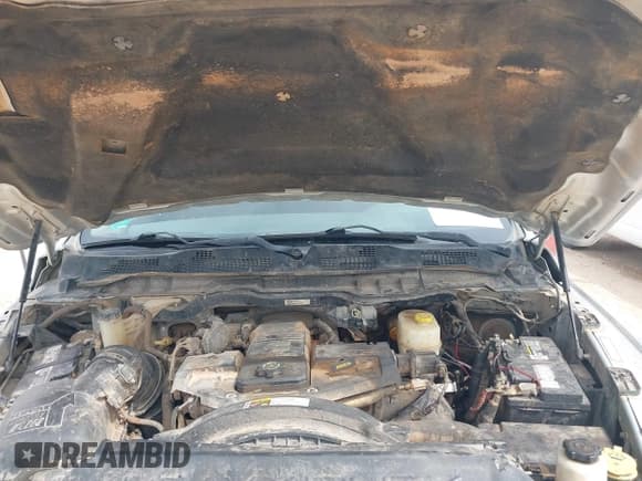 ✅ 2015 Ram 2500 Tradesman • VIN: 3C6UR5CL6FG513999 • Lot: 42259171. Wystawiony na IAAI z przebiegiem 265 657 mil. Bezpłatny archiwum sprzedaży aukcyjnych z USA i szczegółowy raport historii pojazdu na DreamBid. Zdjęcie 10.