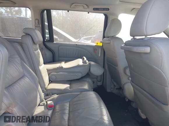 ✅ 2008 Honda Odyssey EX-L • VIN: 5FNRL38638B051045 • Lot: 43423556. Wystawiony na IAAI z przebiegiem 243 183 mil. Bezpłatny archiwum sprzedaży aukcyjnych z USA i szczegółowy raport historii pojazdu na DreamBid. Zdjęcie 8.