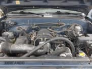 ✅ 2006 Toyota Tundra SR5 • VIN: 5TBBT44166S479064 • Lot: 42810812. Listed on IAAI with 166,611 mi. Free auction sales archive from the USA and detailed vehicle history report at DreamBid. Image 10.