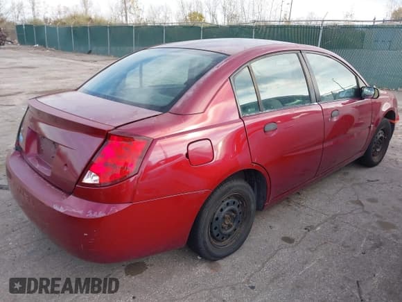 ✅ 2004 Saturn ION ION 1 • VIN: 1G8AF52F24Z214680 • Лот: 43628527. Опубликован ранее на IAAI с пробегом Не указан. Бесплатный доступ к архиву аукционных продаж из США и подробный отчёт об истории автомобиля на DreamBid. Изображение 4.