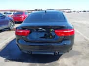 ✅ 2018 Jaguar XE 25t Premium • VIN: SAJAD4FX7JCP28579 • Лот: 41490648. Опубликован ранее на IAAI с пробегом 54 420 миль. Бесплатный доступ к архиву аукционных продаж из США и подробный отчёт об истории автомобиля на DreamBid. Изображение 16.