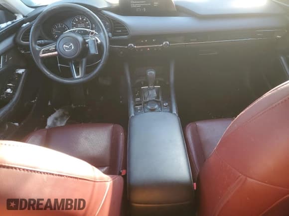 ✅ 2022 Mazda 3 Carbon Edition • VIN: 3MZBPACL5NM312817 • Lot: 45314185. Listed on Copart with 37,279 mi. Free auction sales archive from the USA and detailed vehicle history report at DreamBid. Image 8.