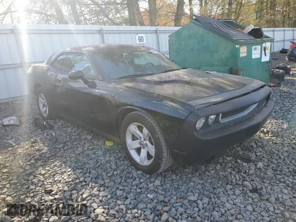 ✅ 2012 Dodge Challenger SXT Plus • VIN: 2C3CDYAG2CH259329 • Lot: 91780585. Wystawiony na Copart z przebiegiem 164 670 mil. Bezpłatny archiwum sprzedaży aukcyjnych z USA i szczegółowy raport historii pojazdu na DreamBid. Zdjęcie 4.